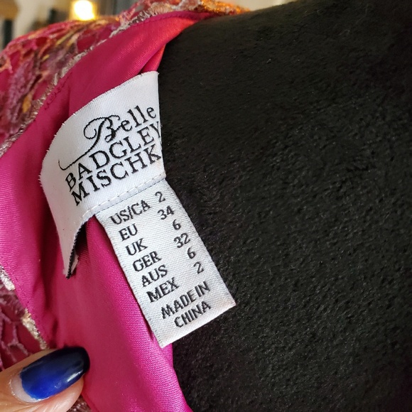 Dress - Picture 5 of 7